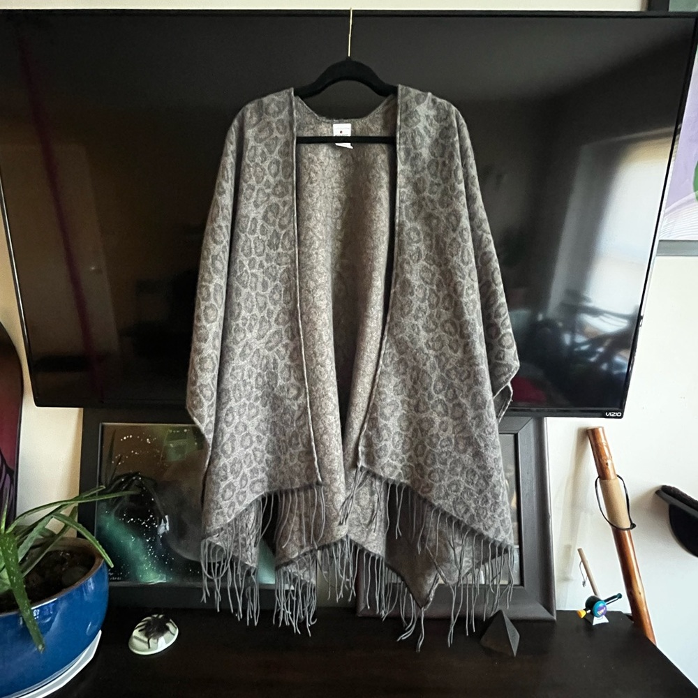 Leopard Print Shawl